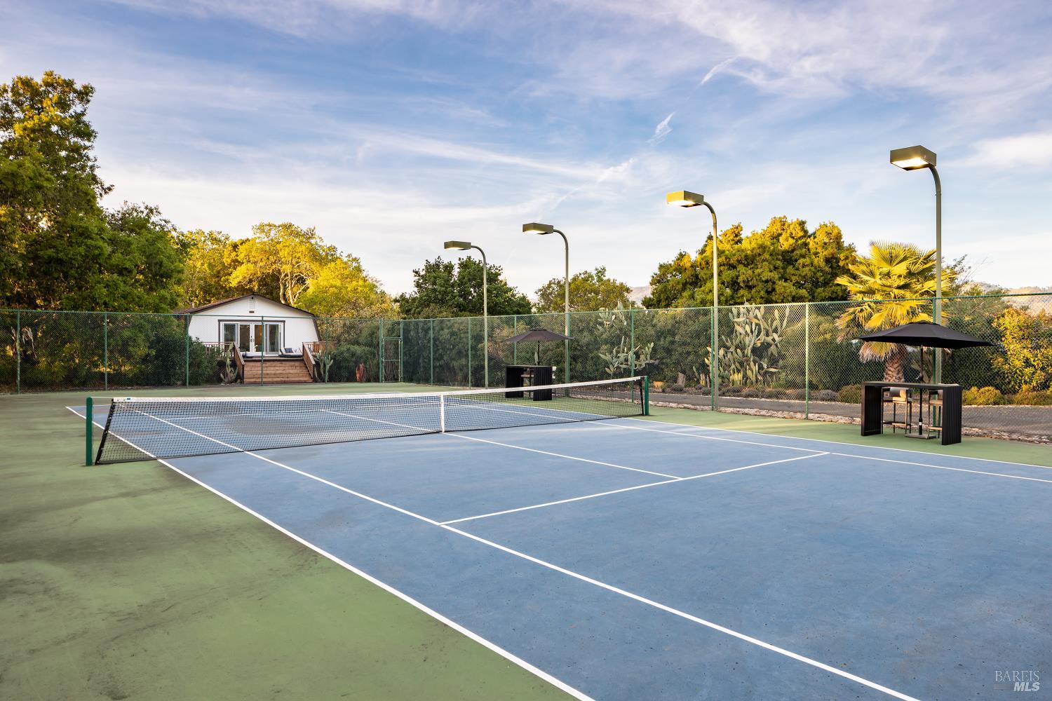 Detail Gallery Image 50 of 56 For 4377 Warm Springs Rd, Glen Ellen,  CA 95442 - 4 Beds | 8/2 Baths