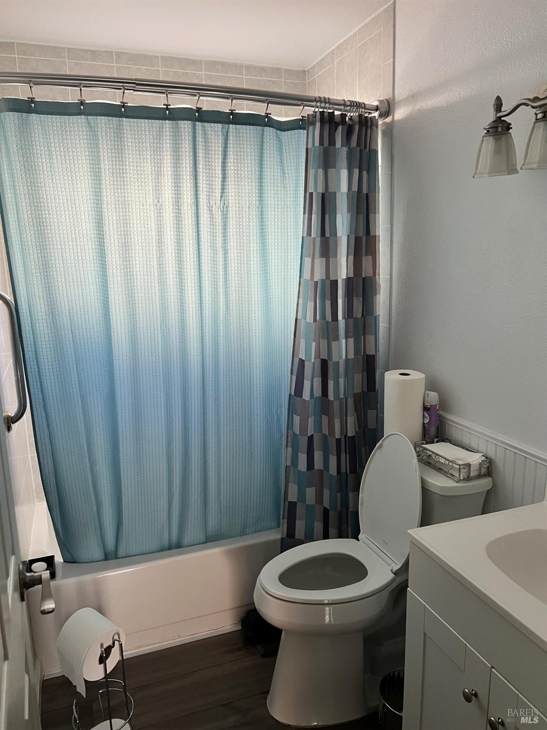 Detail Gallery Image 11 of 20 For 815 Canary Dr, Suisun City,  CA 94585 - 5 Beds | 3 Baths