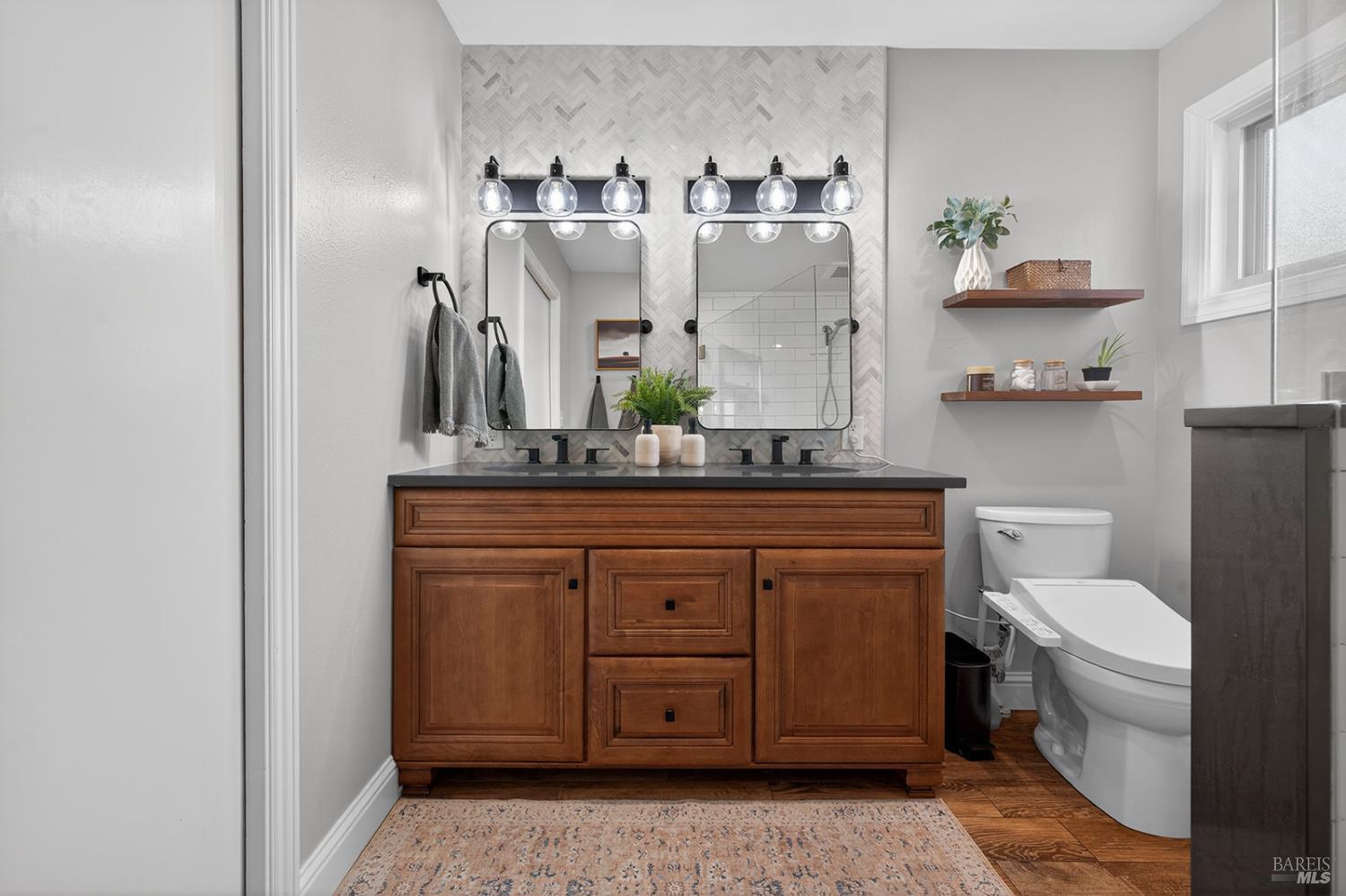 Detail Gallery Image 39 of 69 For 5846 Monte Verde Dr, Santa Rosa,  CA 95409 - 4 Beds | 2/1 Baths