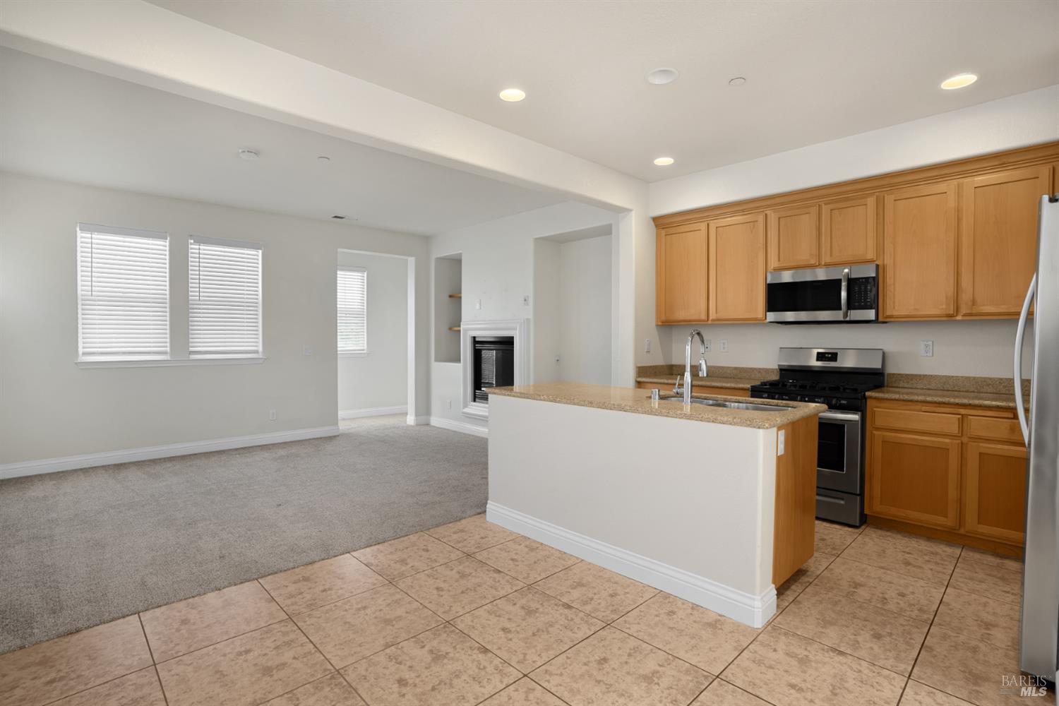 Detail Gallery Image 19 of 31 For 4069 Calloway Dr, Santa Rosa,  CA 95409 - 3 Beds | 3 Baths