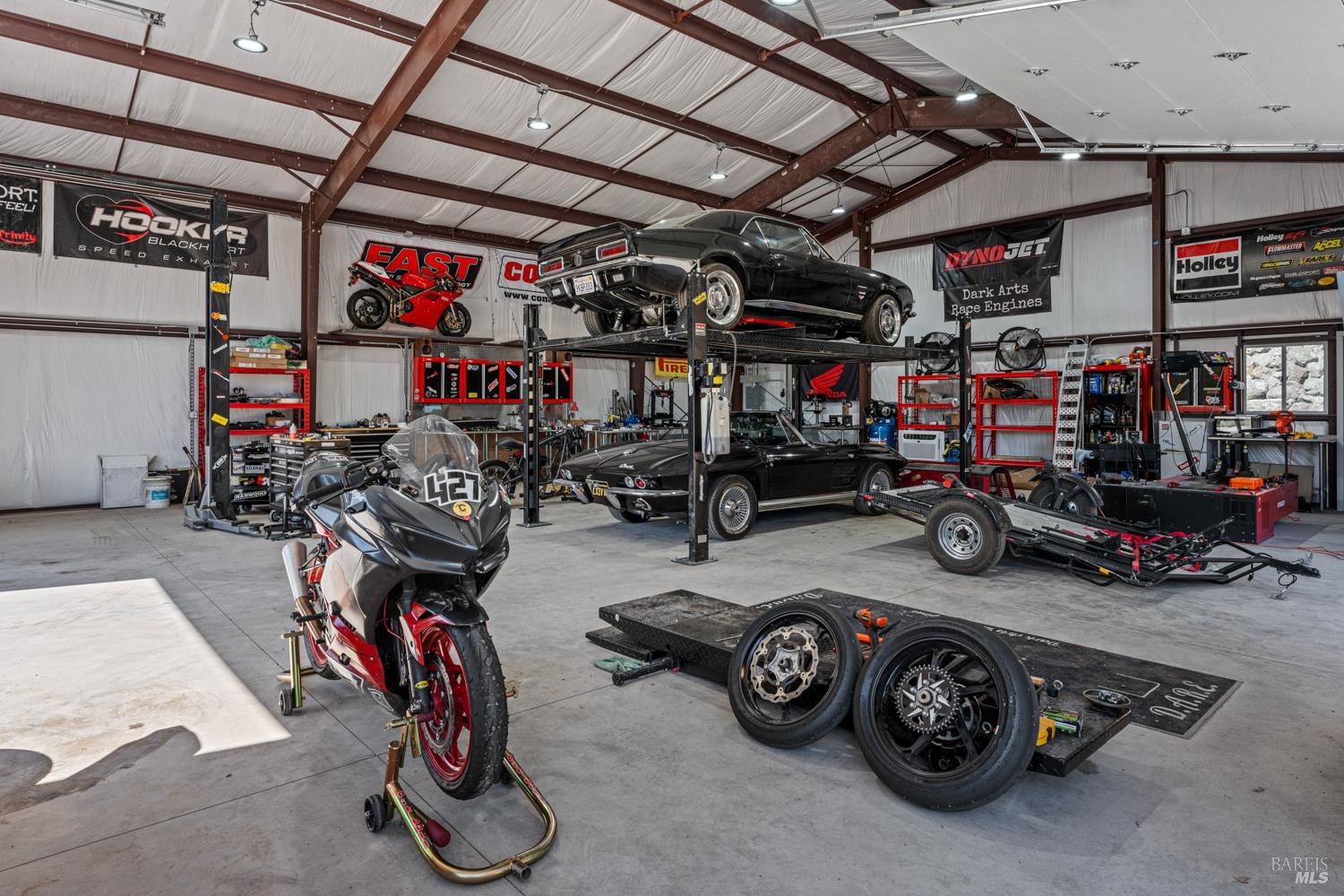 Detail Gallery Image 48 of 52 For 4561 Lake Ridge Rd, Ukiah,  CA 95482 - 4 Beds | 2/1 Baths