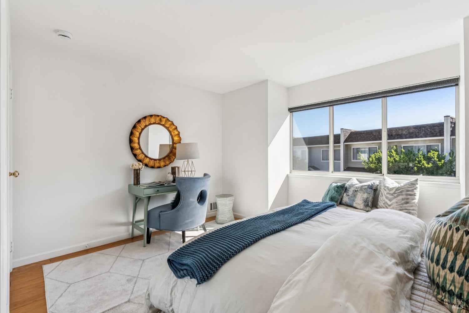 Detail Gallery Image 24 of 45 For 125 Mariner Green Ct, Corte Madera,  CA 94925 - 4 Beds | 2/1 Baths