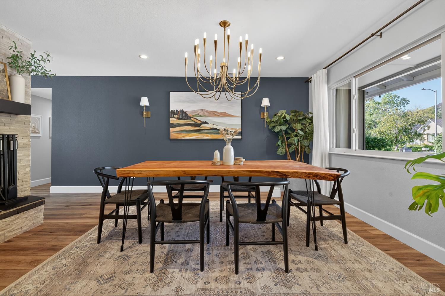 Detail Gallery Image 26 of 69 For 5846 Monte Verde Dr, Santa Rosa,  CA 95409 - 4 Beds | 2/1 Baths