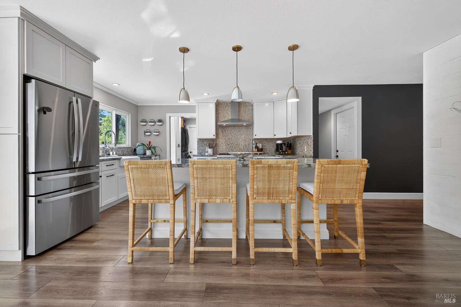 Detail Gallery Image 21 of 69 For 5846 Monte Verde Dr, Santa Rosa,  CA 95409 - 4 Beds | 2/1 Baths