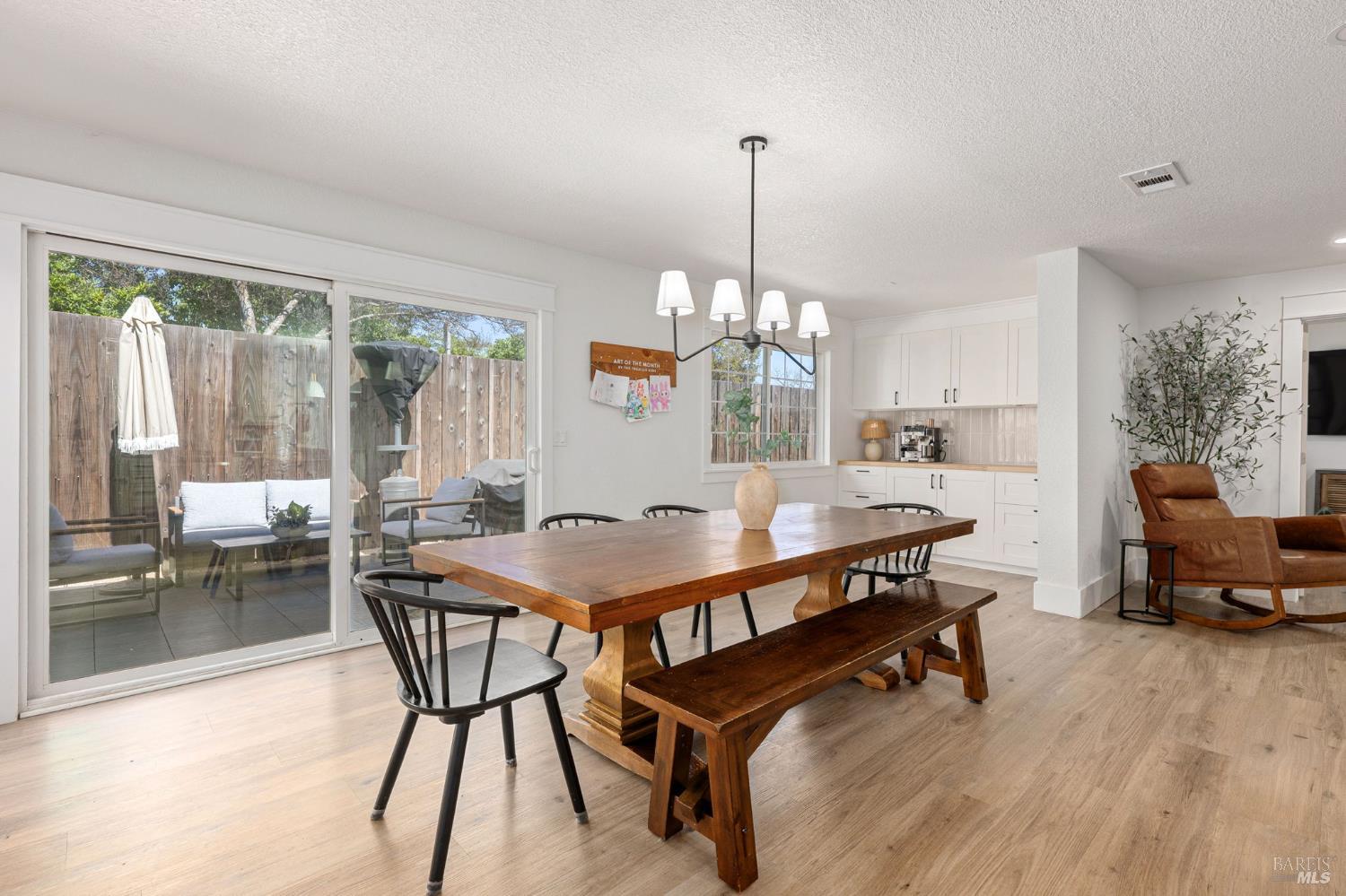 Detail Gallery Image 19 of 42 For 1150 Mulberry Ln, Dixon,  CA 95620 - 4 Beds | 2 Baths