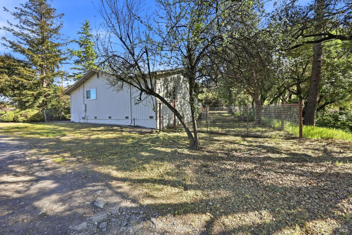 Detail Gallery Image 38 of 95 For 4305 Petaluma Hill Rd, Santa Rosa,  CA 95404 - 3 Beds | 2 Baths