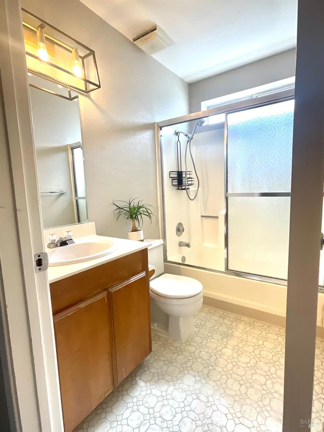 Detail Gallery Image 9 of 15 For 1454 Monitor Ave, Suisun City,  CA 94585 - 3 Beds | 2 Baths