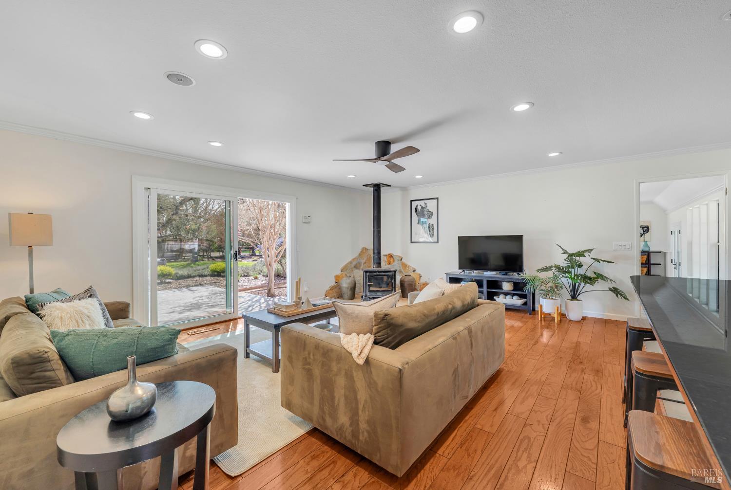 Detail Gallery Image 40 of 41 For 8854 Egg Farm Ln, Kenwood,  CA 95452 - 5 Beds | 3 Baths