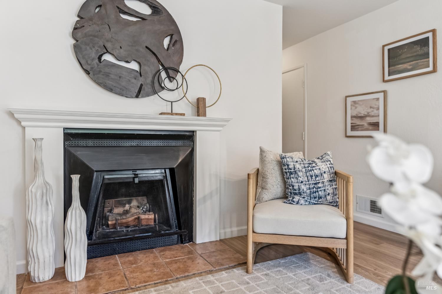 Detail Gallery Image 9 of 45 For 125 Mariner Green Ct, Corte Madera,  CA 94925 - 4 Beds | 2/1 Baths