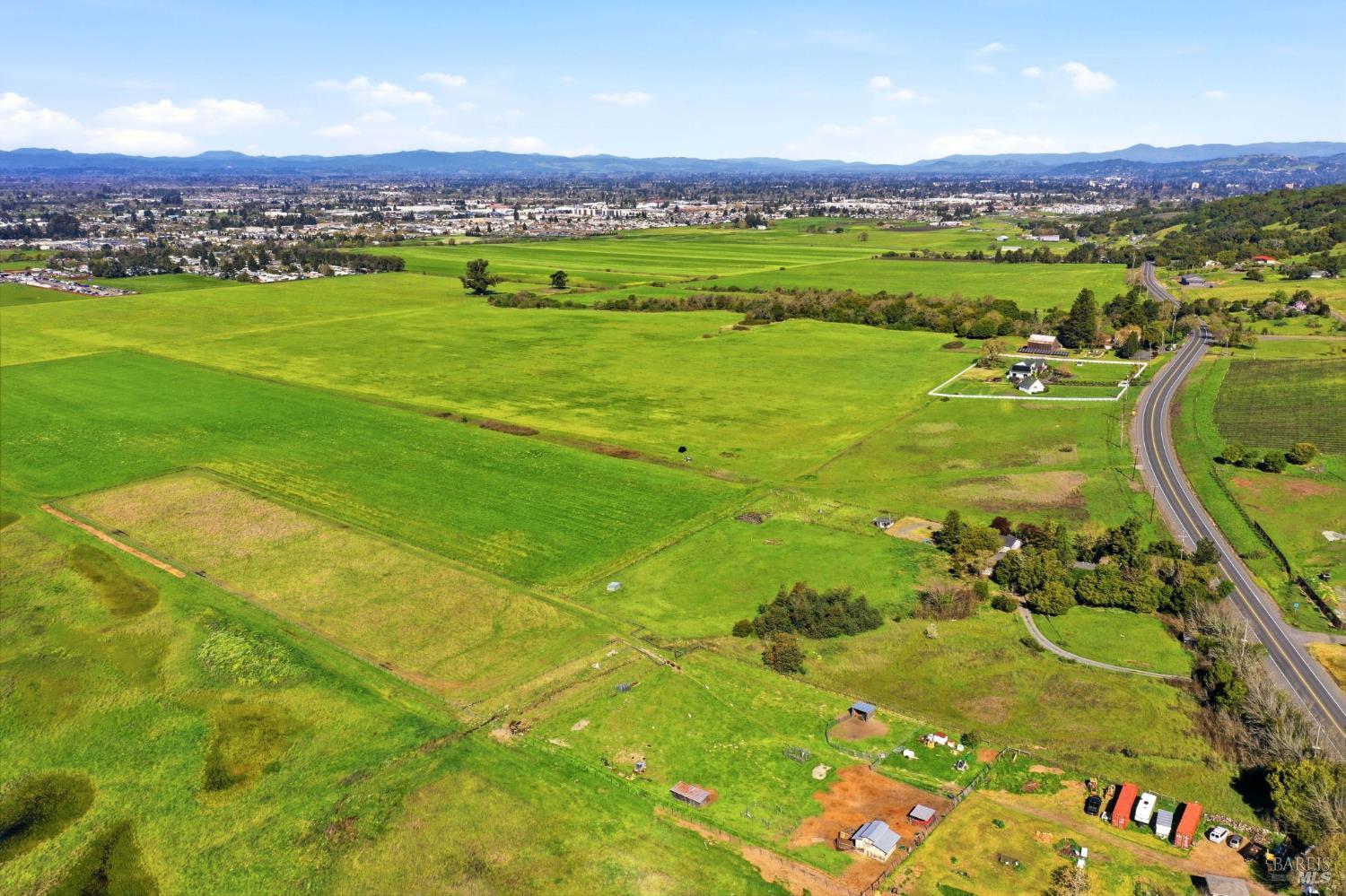 Detail Gallery Image 90 of 95 For 4305 Petaluma Hill Rd, Santa Rosa,  CA 95404 - 3 Beds | 2 Baths