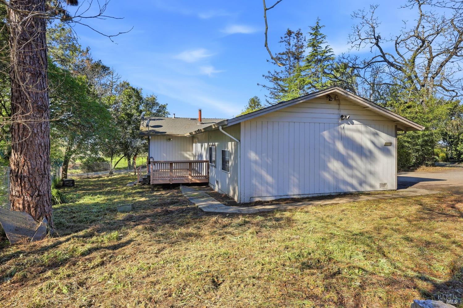 Detail Gallery Image 34 of 95 For 4305 Petaluma Hill Rd, Santa Rosa,  CA 95404 - 3 Beds | 2 Baths