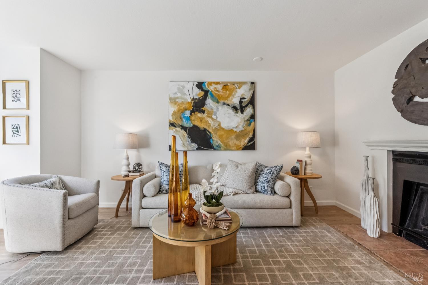 Detail Gallery Image 8 of 45 For 125 Mariner Green Ct, Corte Madera,  CA 94925 - 4 Beds | 2/1 Baths