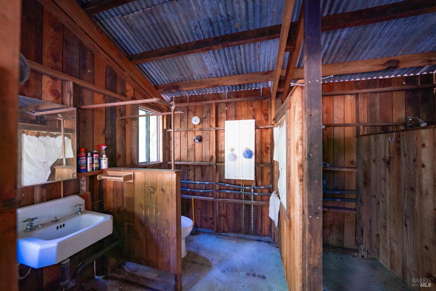 Detail Gallery Image 19 of 62 For 58380 Ca-162 Unkn, Covelo,  CA 95428 - – Beds | – Baths