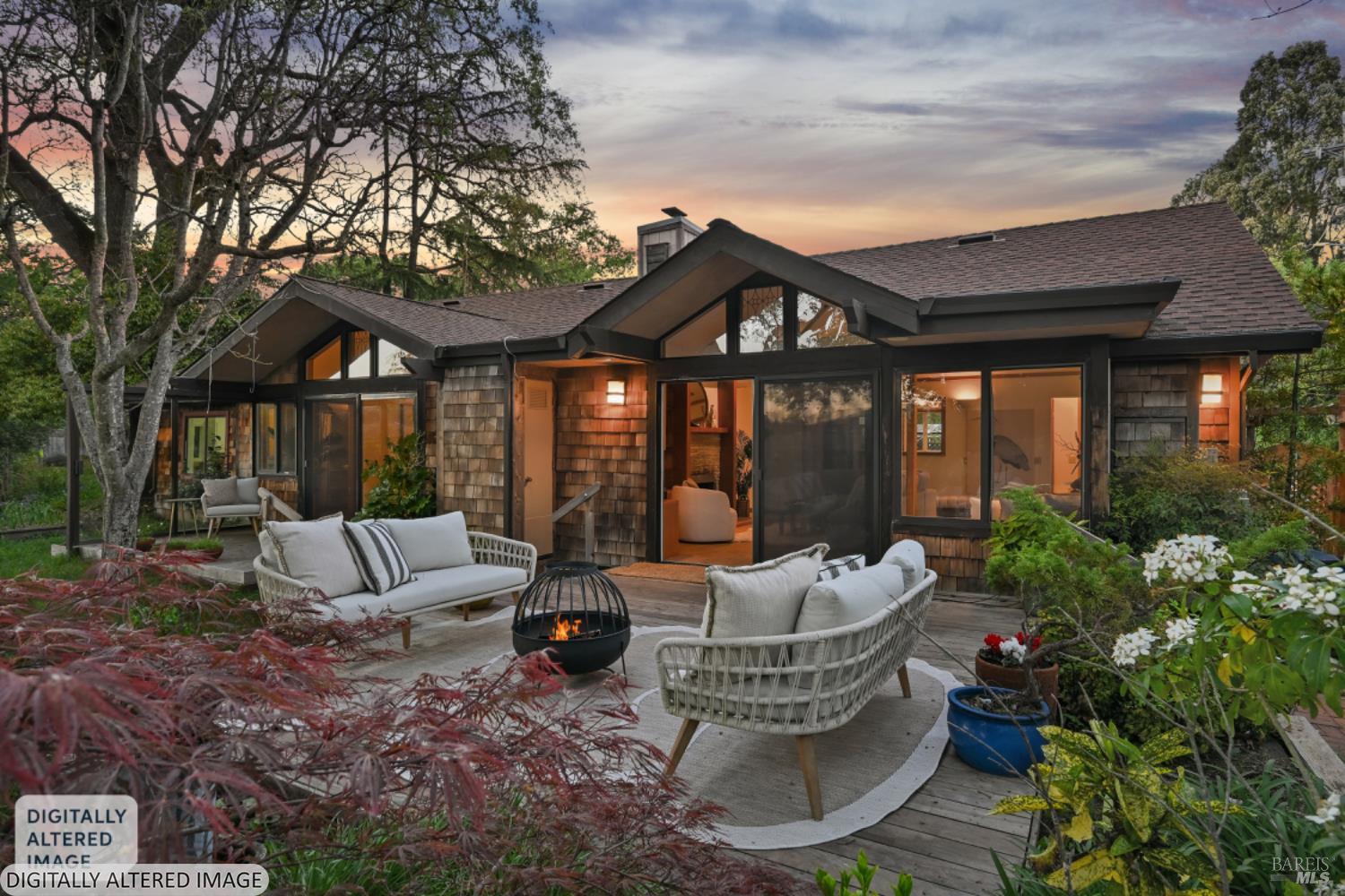 Detail Gallery Image 6 of 60 For 1460 Felder Rd, Sonoma,  CA 95476 - 2 Beds | 2/1 Baths