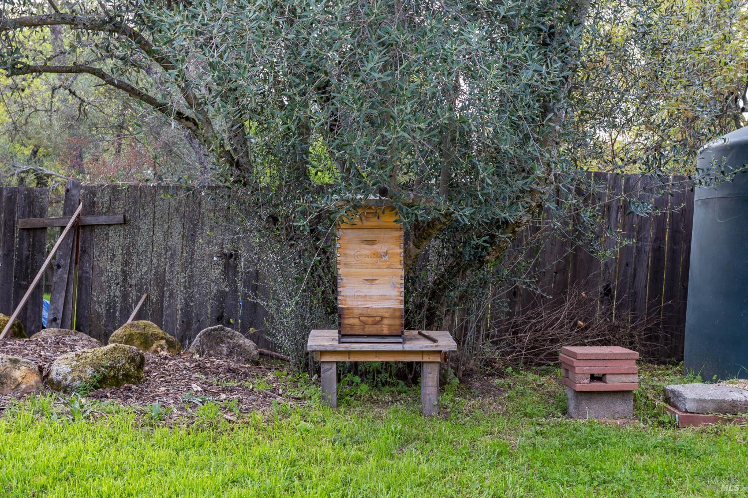 Detail Gallery Image 34 of 44 For 350 Newton Way, Angwin,  CA 94508 - 3 Beds | 2 Baths