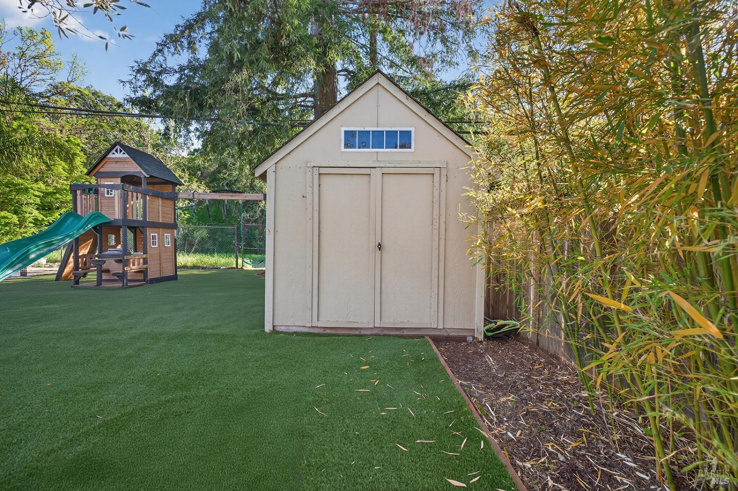 Detail Gallery Image 65 of 69 For 5846 Monte Verde Dr, Santa Rosa,  CA 95409 - 4 Beds | 2/1 Baths