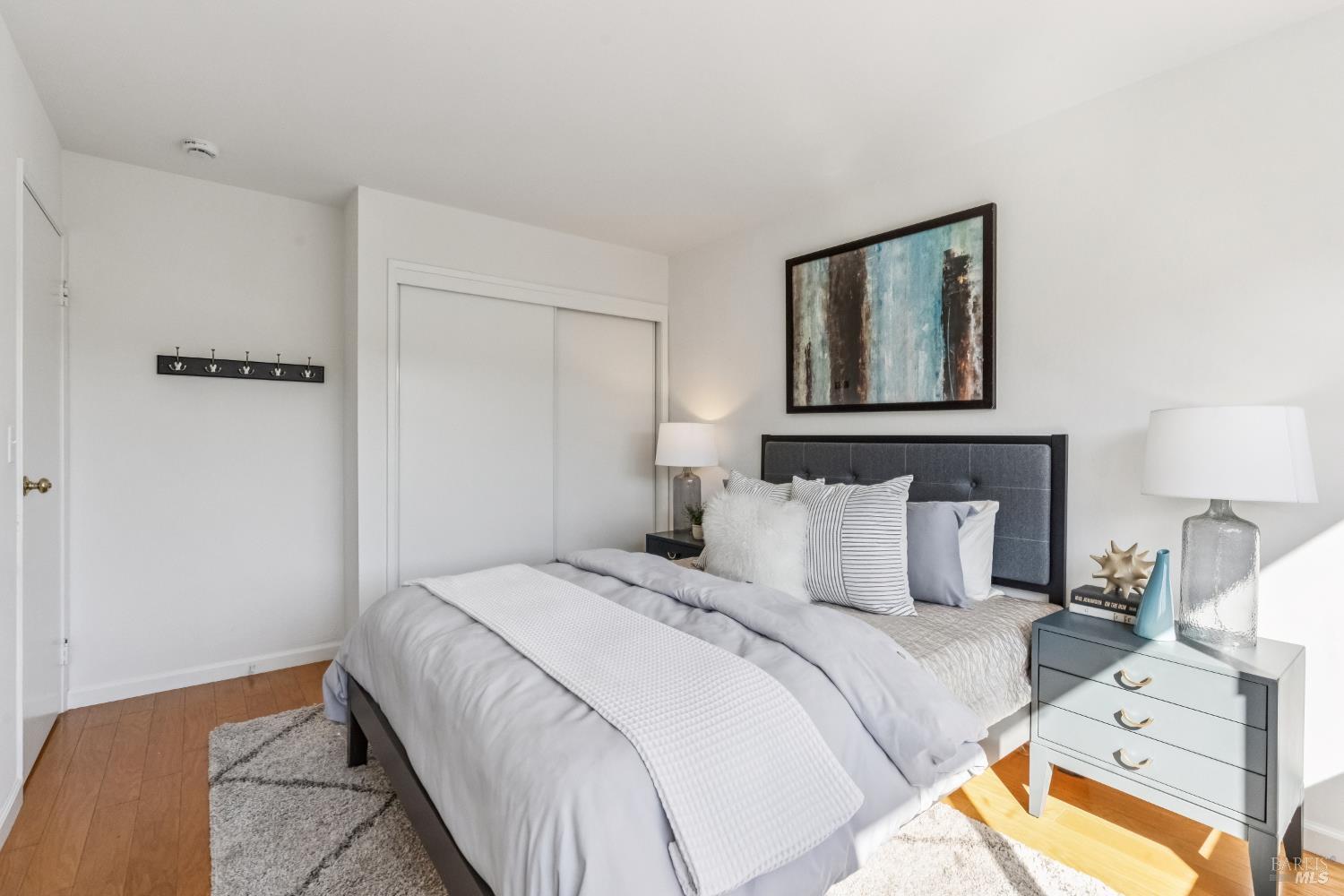 Detail Gallery Image 38 of 45 For 125 Mariner Green Ct, Corte Madera,  CA 94925 - 4 Beds | 2/1 Baths