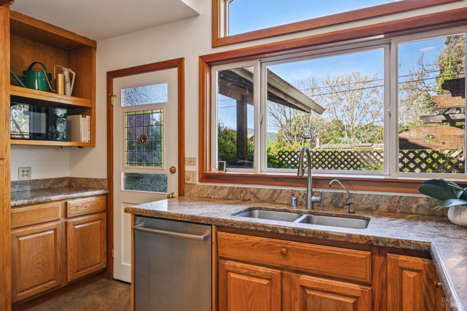 Detail Gallery Image 22 of 60 For 1460 Felder Rd, Sonoma,  CA 95476 - 2 Beds | 2/1 Baths