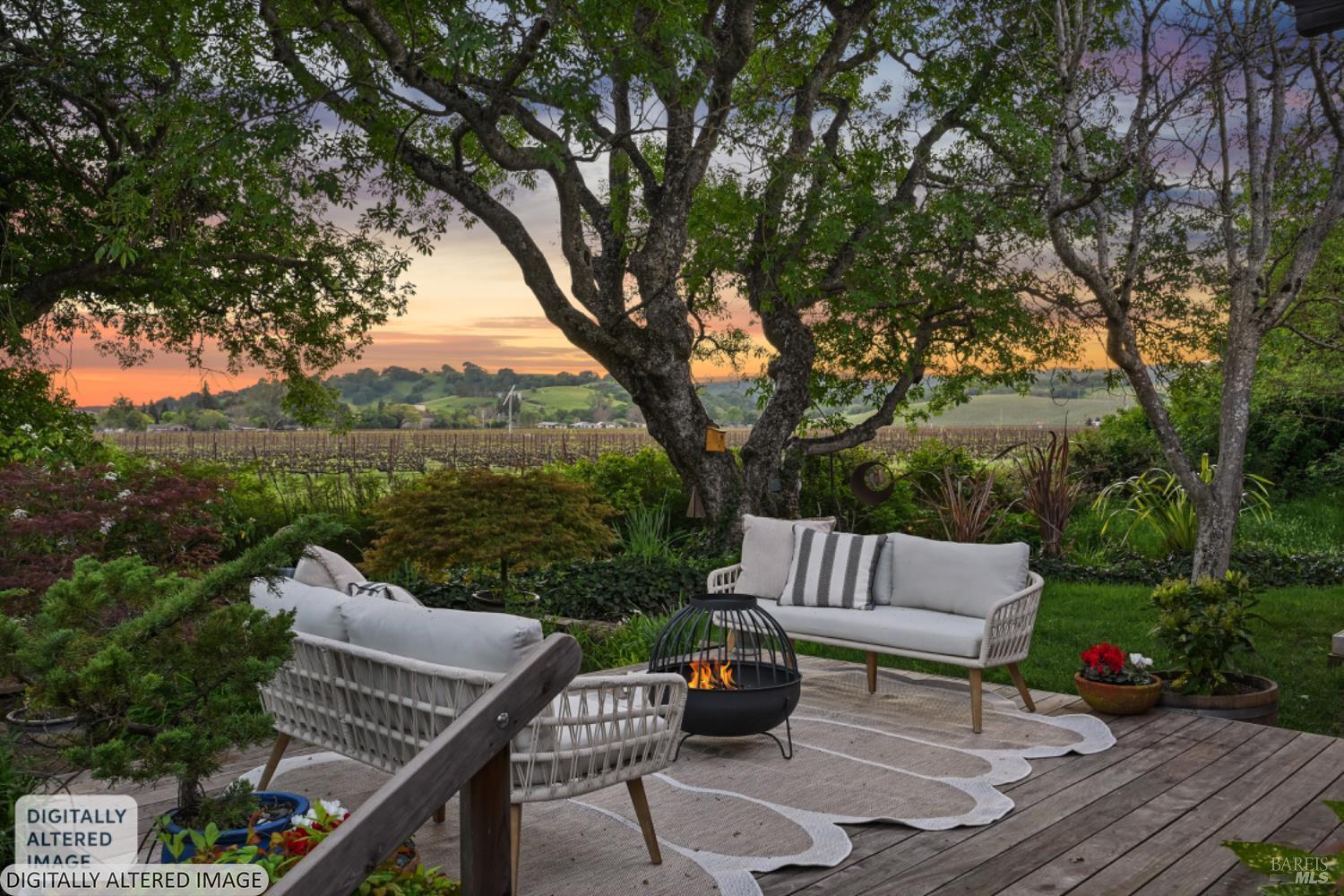 Detail Gallery Image 5 of 60 For 1460 Felder Rd, Sonoma,  CA 95476 - 2 Beds | 2/1 Baths