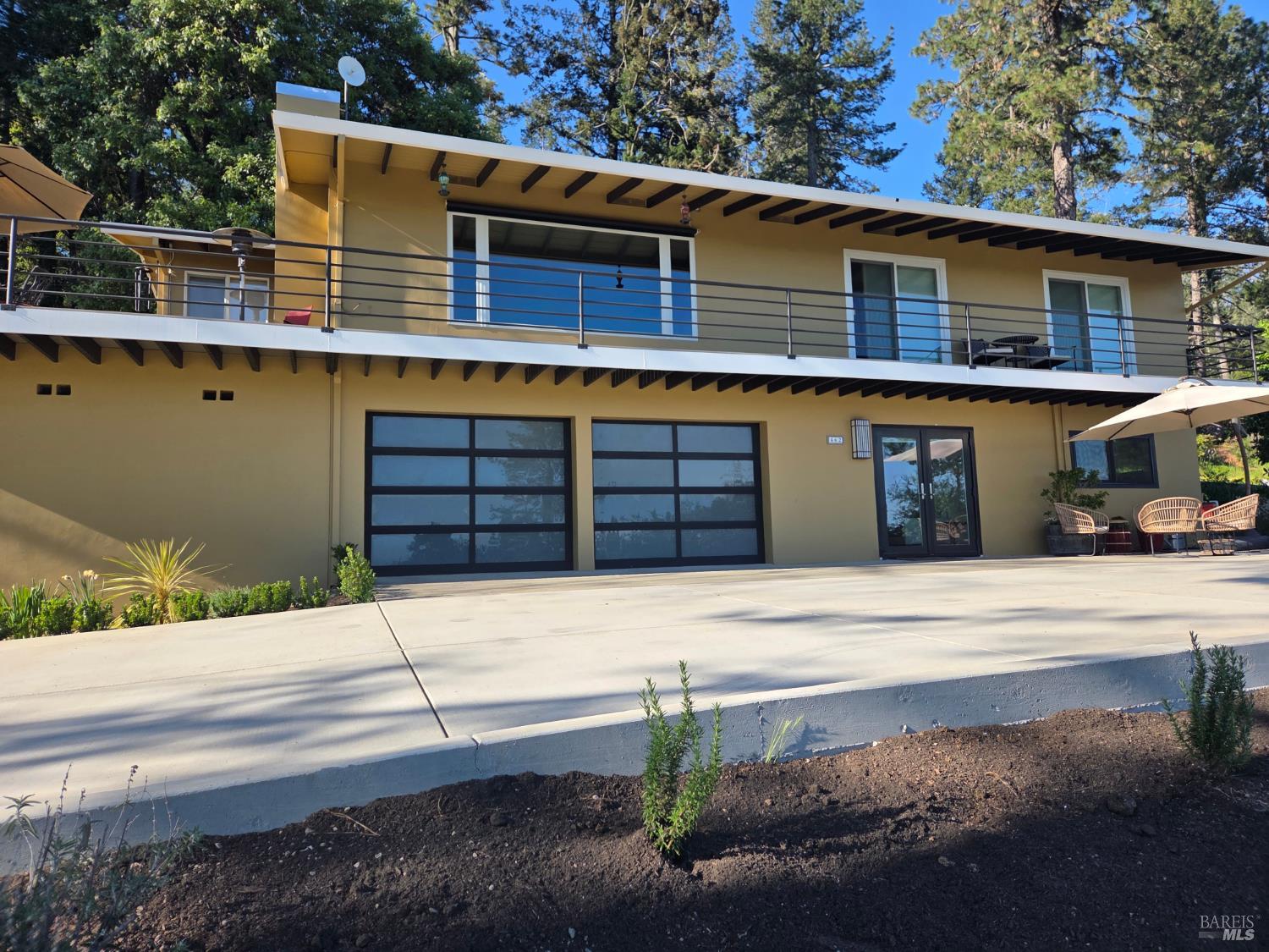 Detail Gallery Image 4 of 64 For 460 Bella Vista Dr, Angwin,  CA 94508 - 5 Beds | 3 Baths