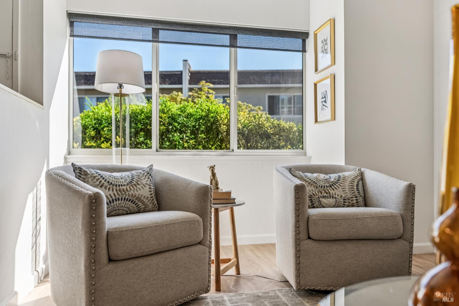 Detail Gallery Image 11 of 45 For 125 Mariner Green Ct, Corte Madera,  CA 94925 - 4 Beds | 2/1 Baths