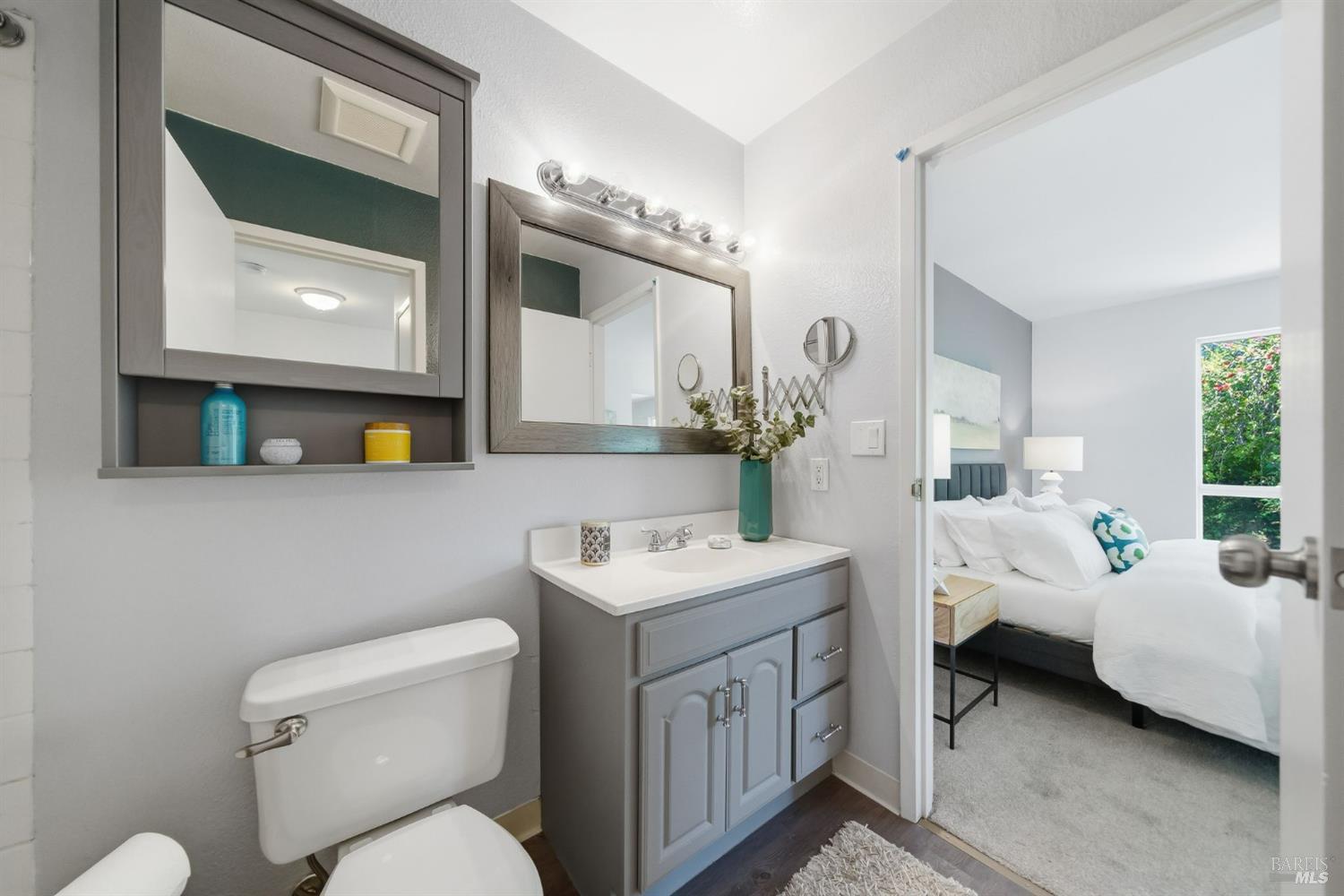 Detail Gallery Image 26 of 35 For 10 Professional Center Pkwy #1,  San Rafael,  CA 94903 - 2 Beds | 1/1 Baths