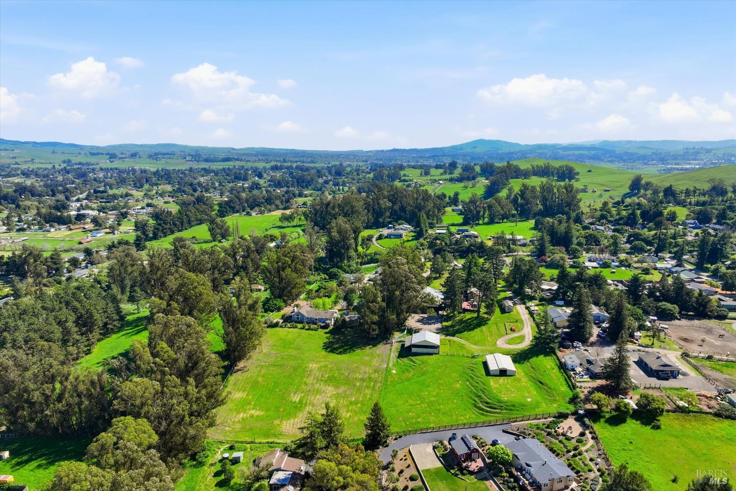 Detail Gallery Image 14 of 79 For 411 Highland Ave, Penngrove,  CA 94951 - – Beds | – Baths