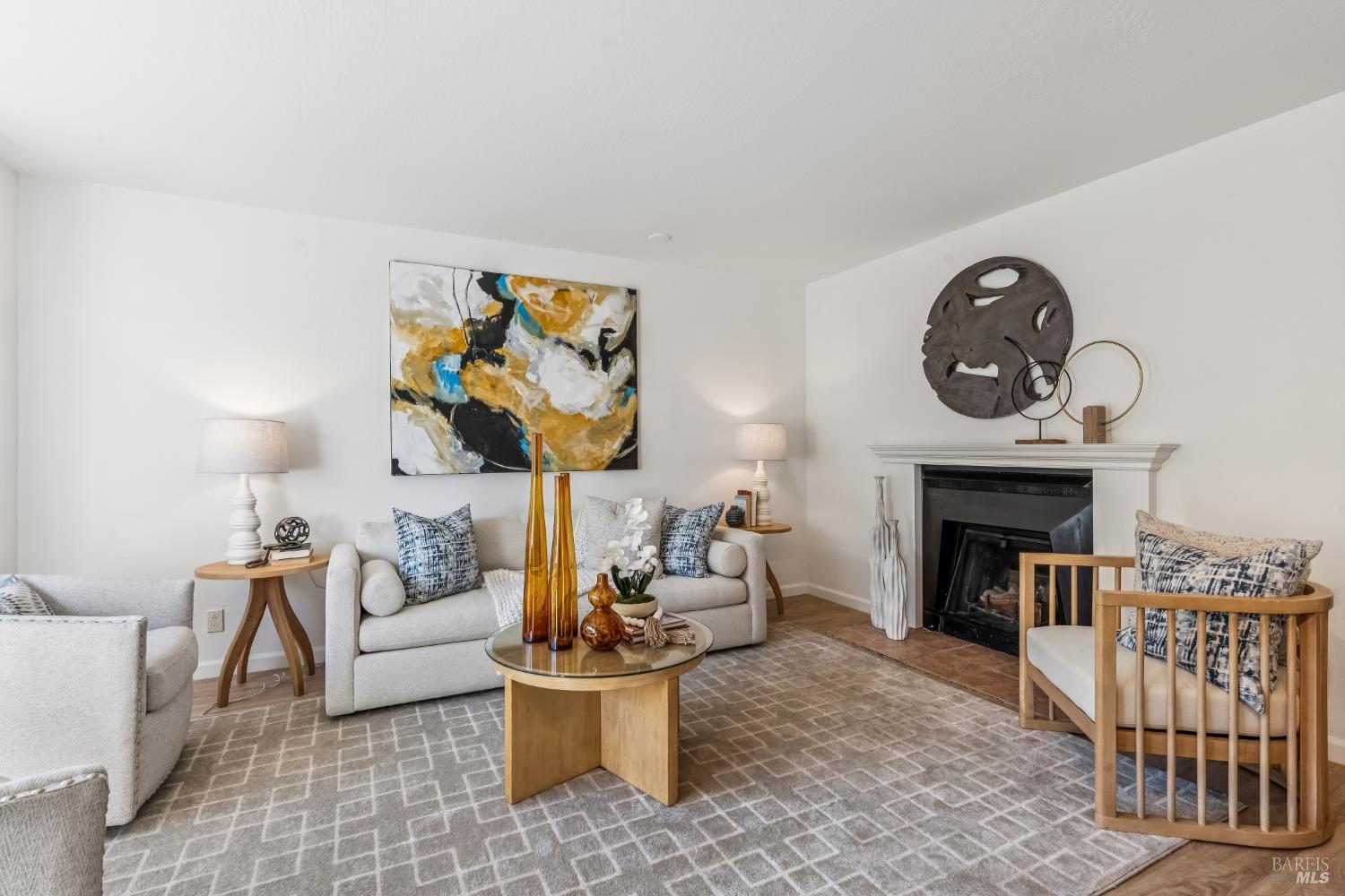 Detail Gallery Image 5 of 45 For 125 Mariner Green Ct, Corte Madera,  CA 94925 - 4 Beds | 2/1 Baths