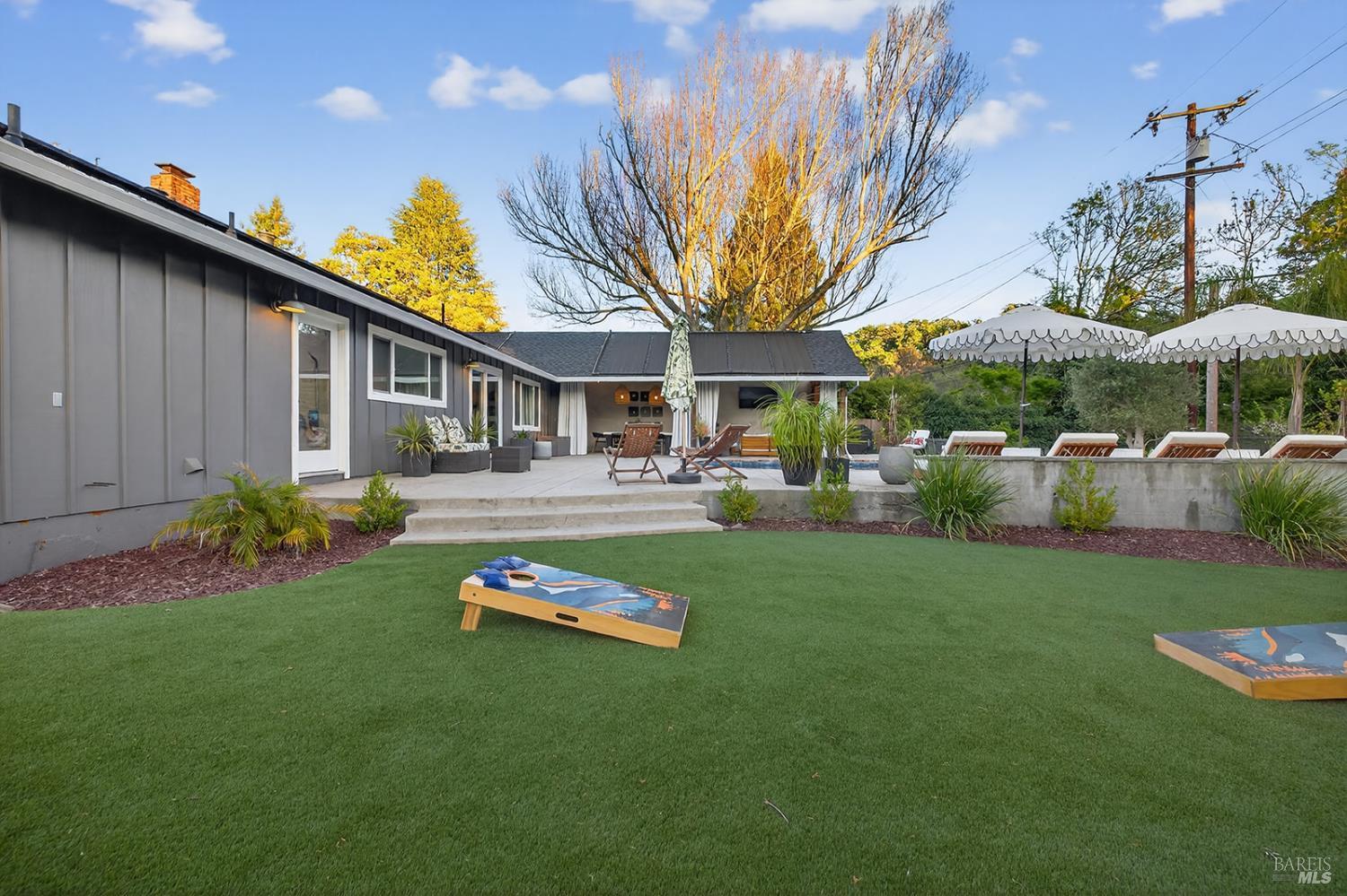 Detail Gallery Image 61 of 69 For 5846 Monte Verde Dr, Santa Rosa,  CA 95409 - 4 Beds | 2/1 Baths