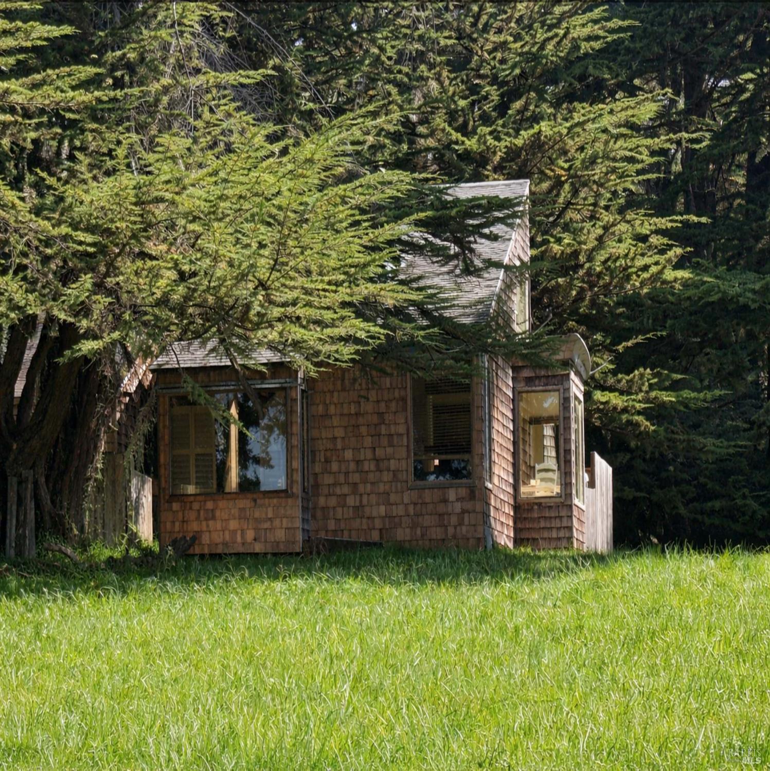 Detail Gallery Image 9 of 15 For 39654 Leeward Rd, The Sea Ranch,  CA 95497 - 2 Beds | 1 Baths