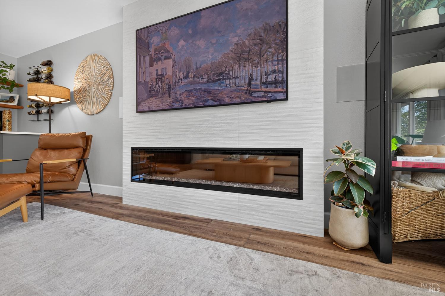 Detail Gallery Image 13 of 69 For 5846 Monte Verde Dr, Santa Rosa,  CA 95409 - 4 Beds | 2/1 Baths