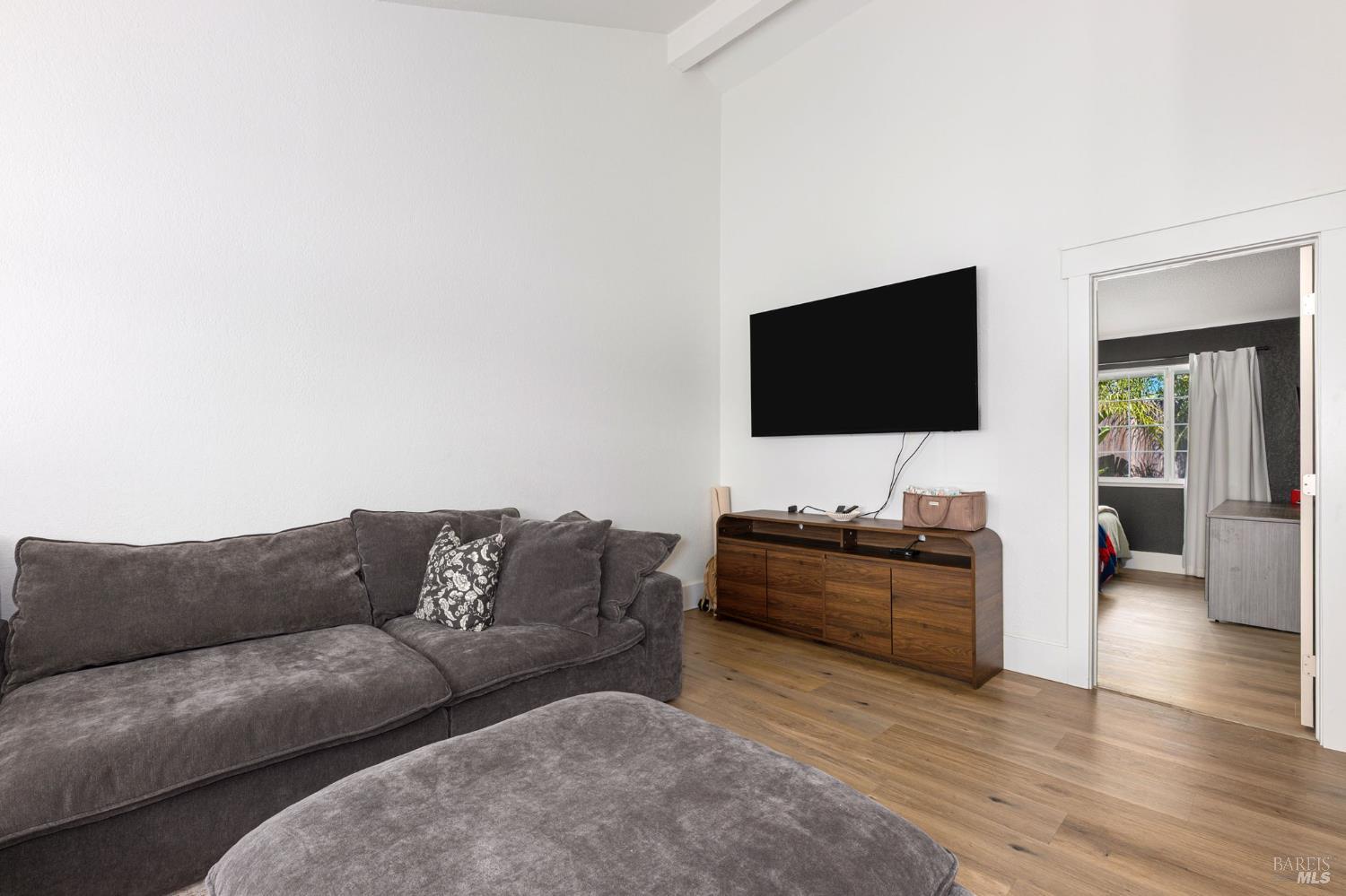 Detail Gallery Image 9 of 42 For 1150 Mulberry Ln, Dixon,  CA 95620 - 4 Beds | 2 Baths