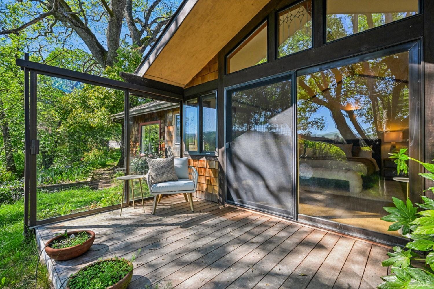 Detail Gallery Image 45 of 60 For 1460 Felder Rd, Sonoma,  CA 95476 - 2 Beds | 2/1 Baths