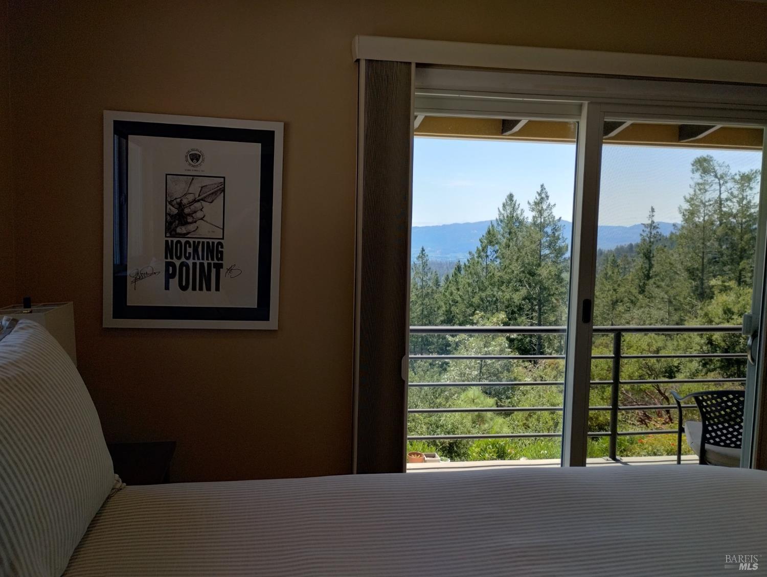 Detail Gallery Image 32 of 64 For 460 Bella Vista Dr, Angwin,  CA 94508 - 5 Beds | 3 Baths