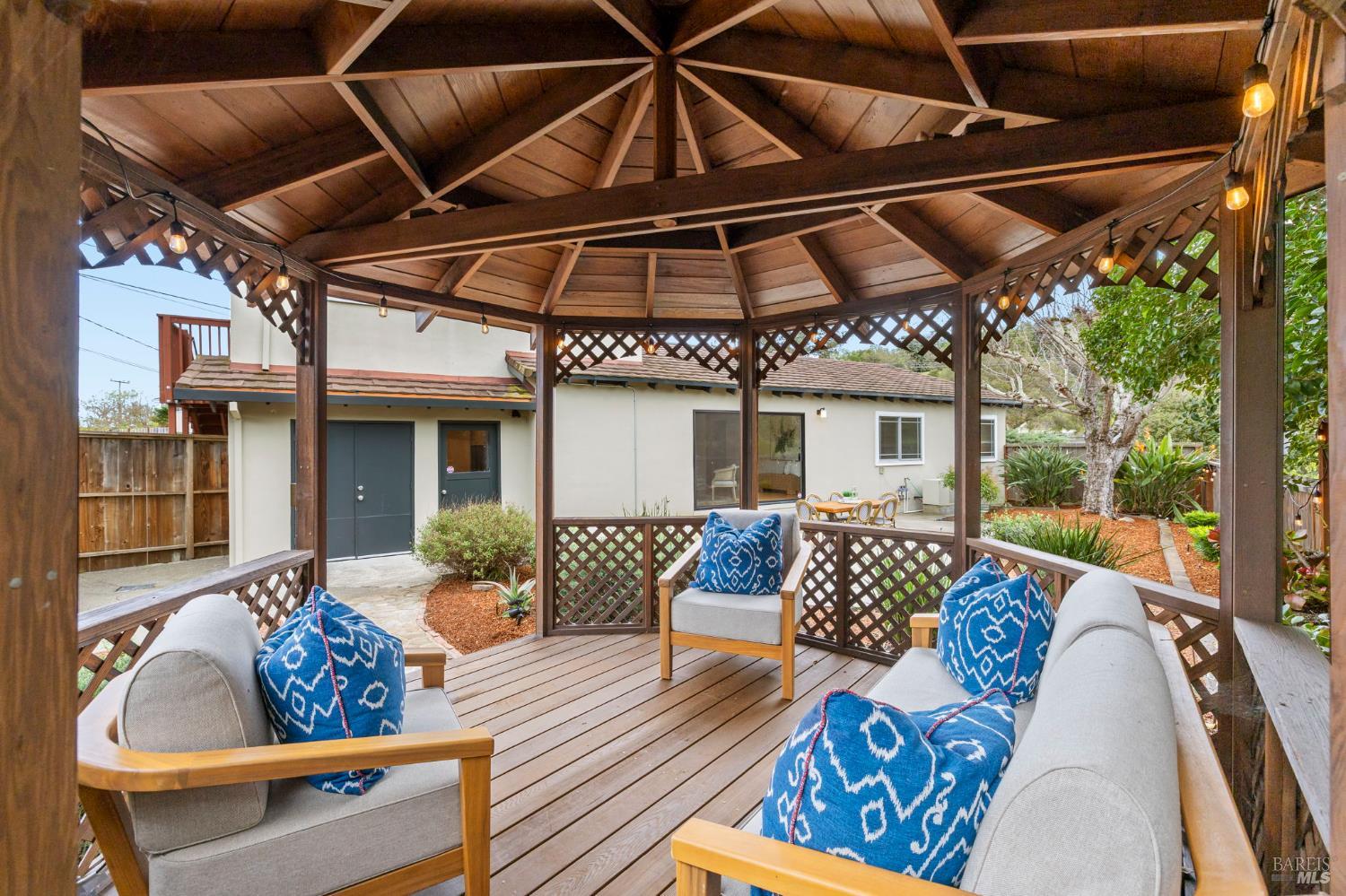 Detail Gallery Image 62 of 76 For 35 Corte Alta Unkn, Novato,  CA 94949 - 4 Beds | 2/1 Baths