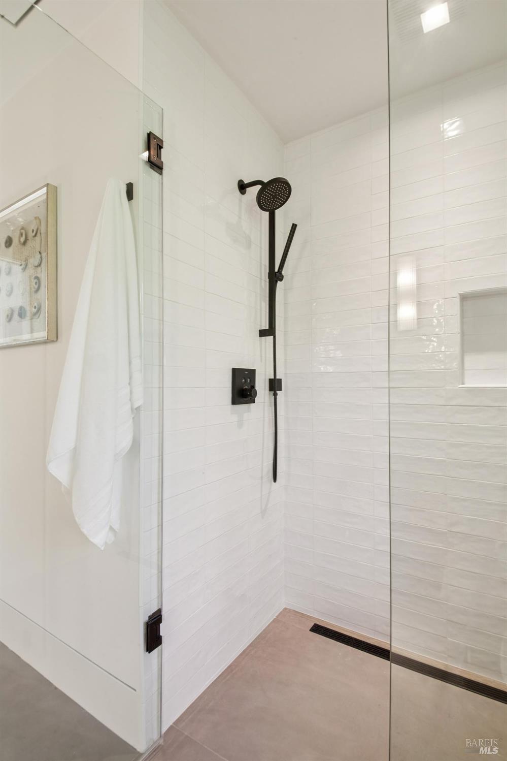 Detail Gallery Image 82 of 94 For 317 Redwood Ave, Corte Madera,  CA 94925 - 4 Beds | 3/1 Baths