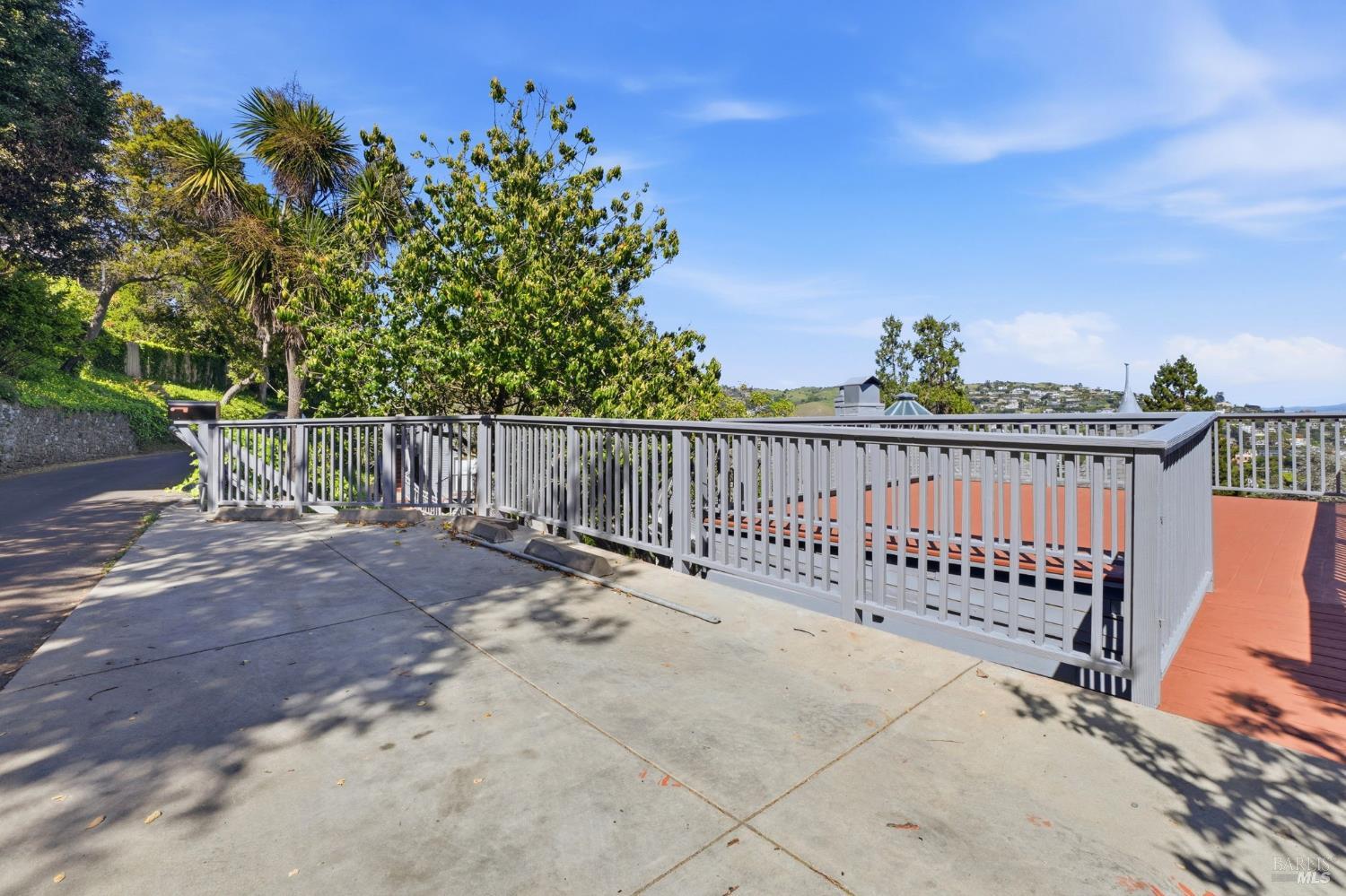 Detail Gallery Image 29 of 36 For 172 Bella Vista Ave #C,  Belvedere,  CA 94920 - 2 Beds | 2 Baths