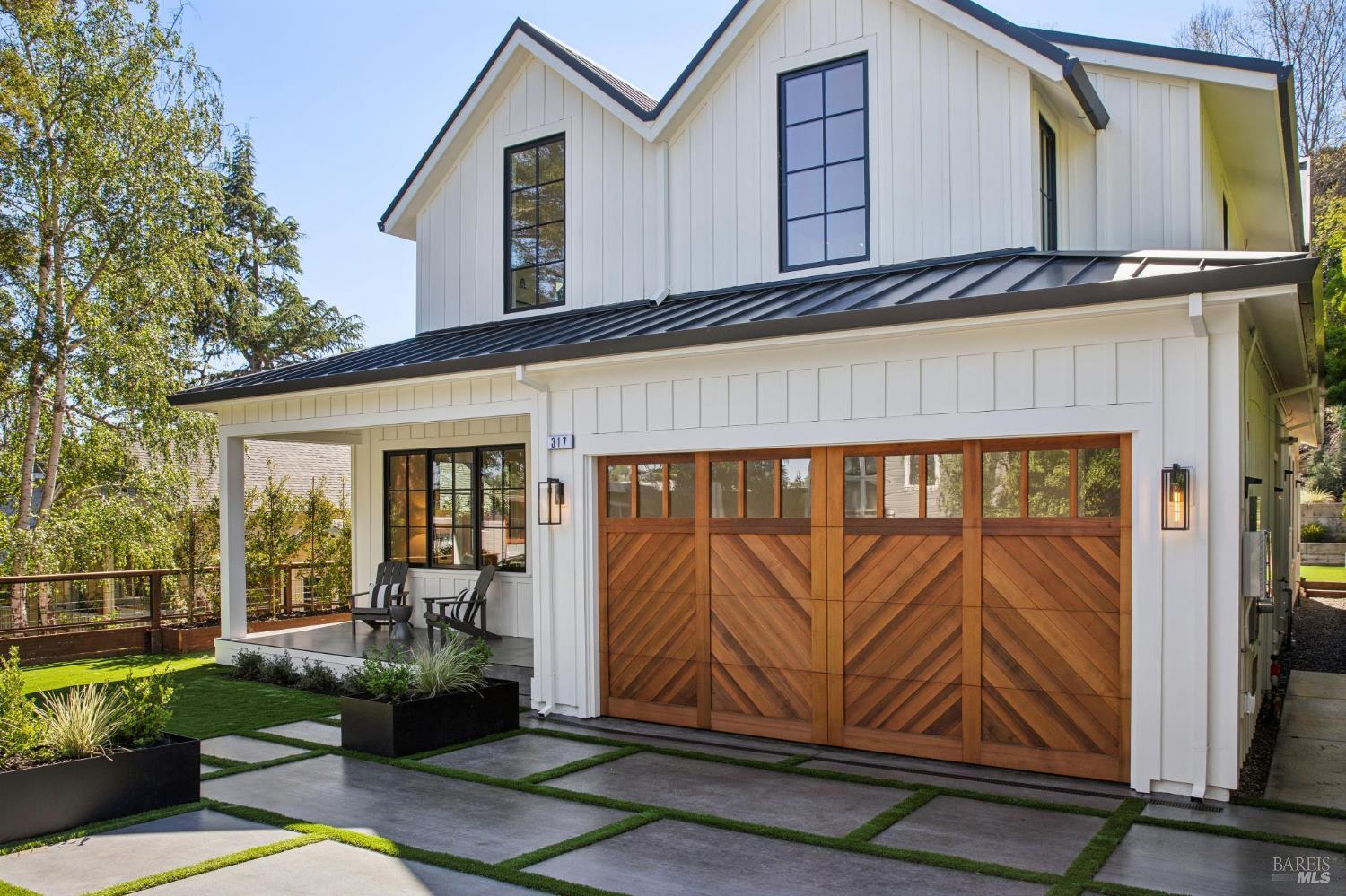 Detail Gallery Image 29 of 94 For 317 Redwood Ave, Corte Madera,  CA 94925 - 4 Beds | 3/1 Baths