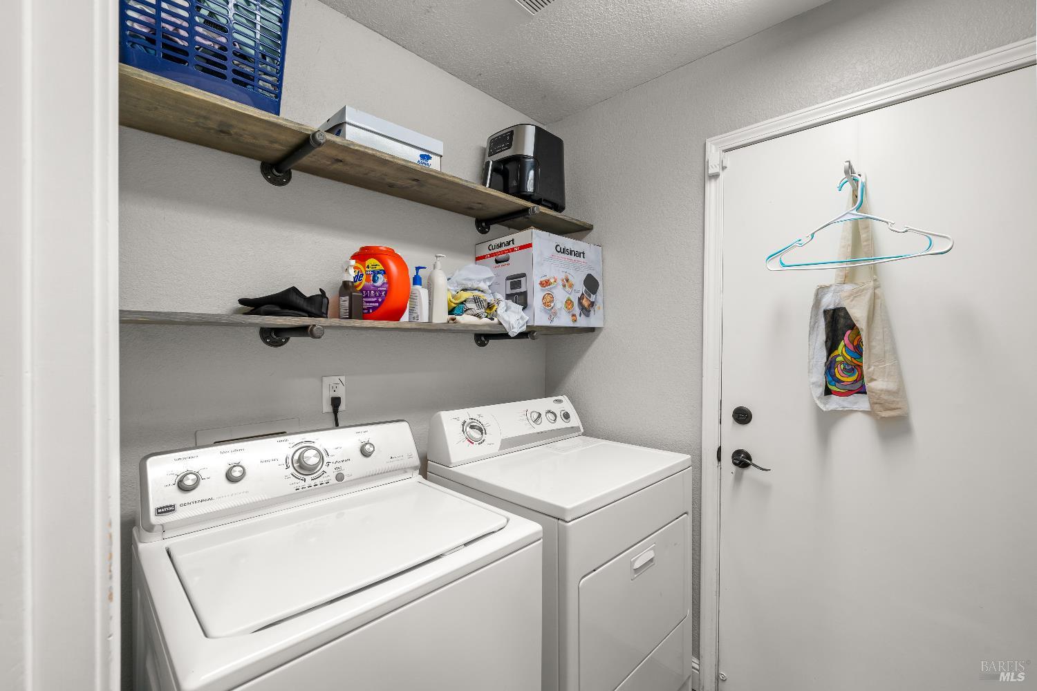 Detail Gallery Image 43 of 68 For 736 Notre Dame Dr, Vacaville,  CA 95687 - 4 Beds | 2 Baths