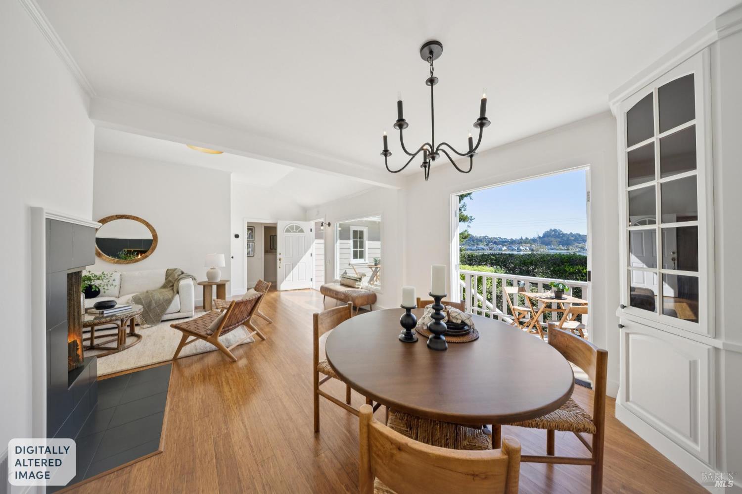 Detail Gallery Image 7 of 36 For 152 Almonte Blvd, Mill Valley,  CA 94941 - 3 Beds | 3 Baths