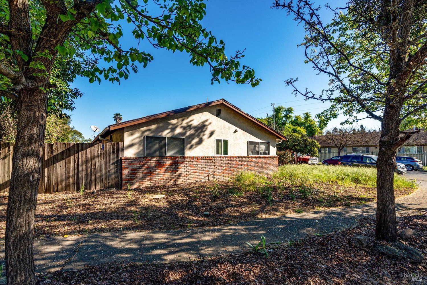 Detail Gallery Image 2 of 36 For 2559 Northcoast St, Santa Rosa,  CA 95403 - – Beds | – Baths