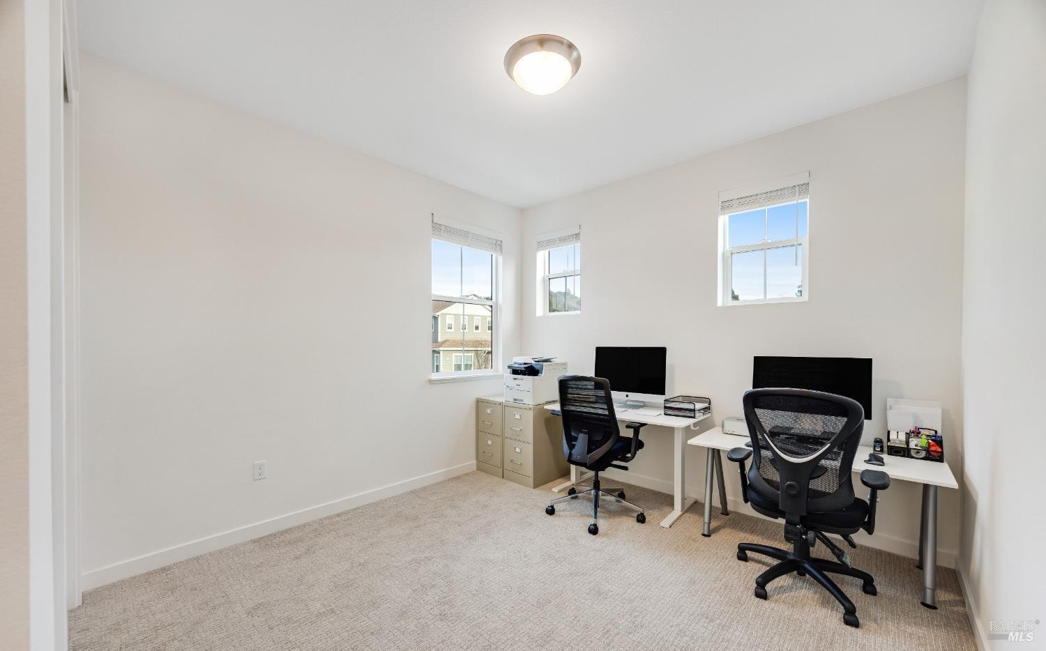 Detail Gallery Image 20 of 30 For 1747 Linden Ln, Santa Rosa,  CA 95404 - 3 Beds | 2/1 Baths