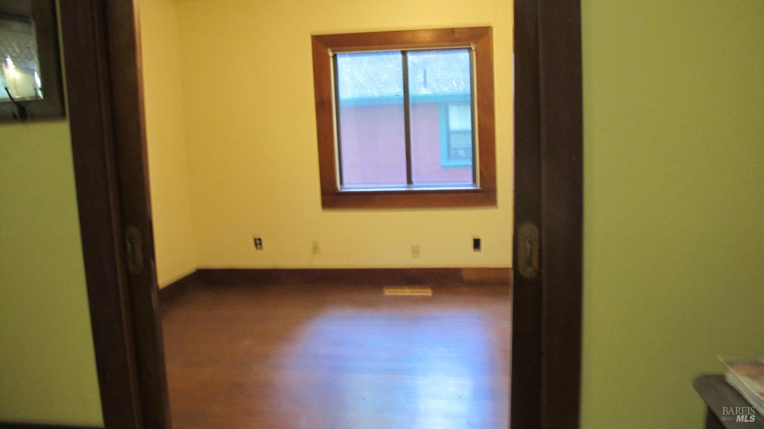 Detail Gallery Image 8 of 19 For 14530 Old Cazadero Rd, Guerneville,  CA 95446 - 2 Beds | 1 Baths