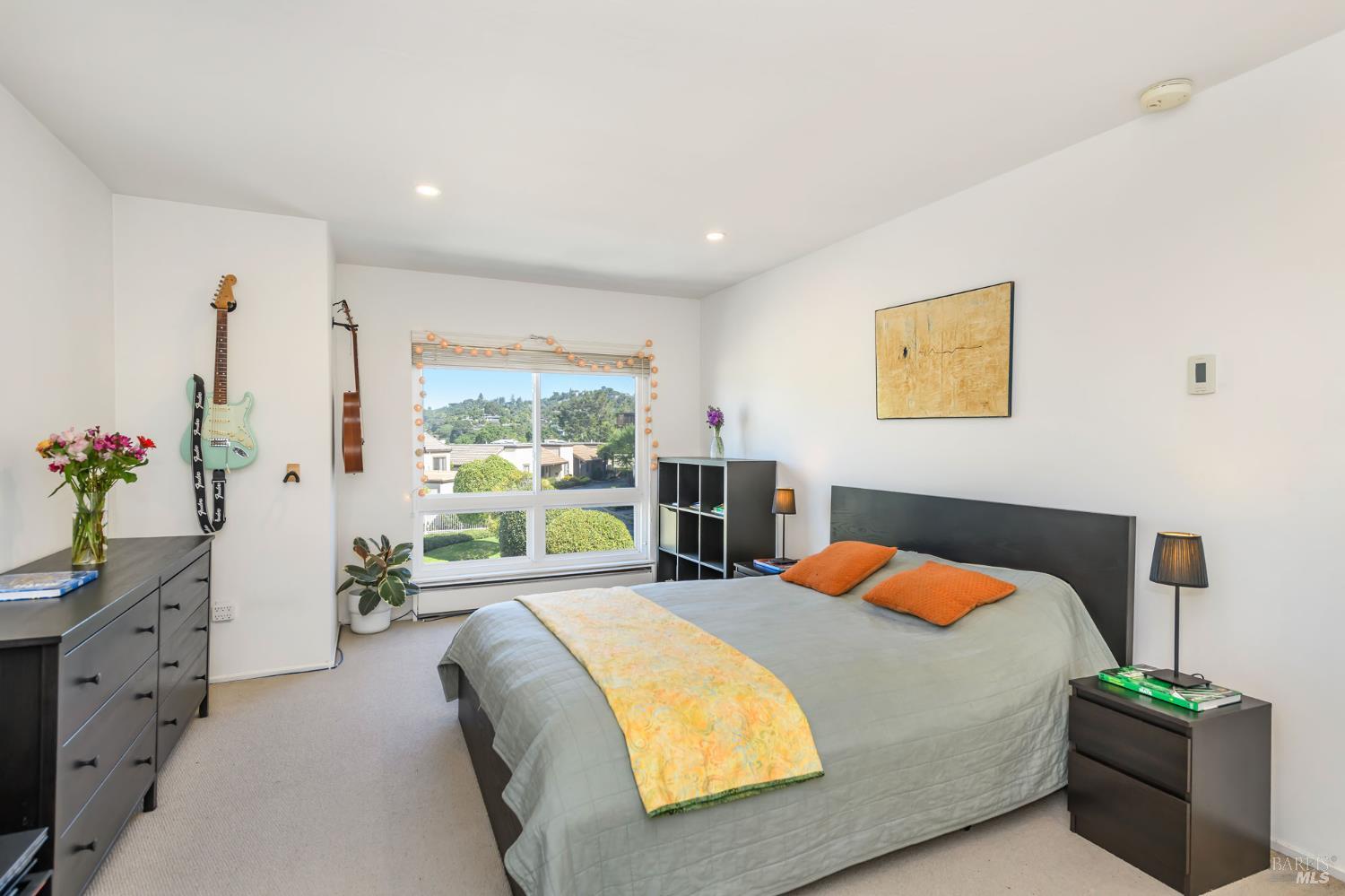 Detail Gallery Image 18 of 30 For 78 Corte Oriental Unkn, Greenbrae,  CA 94904 - 2 Beds | 1/1 Baths