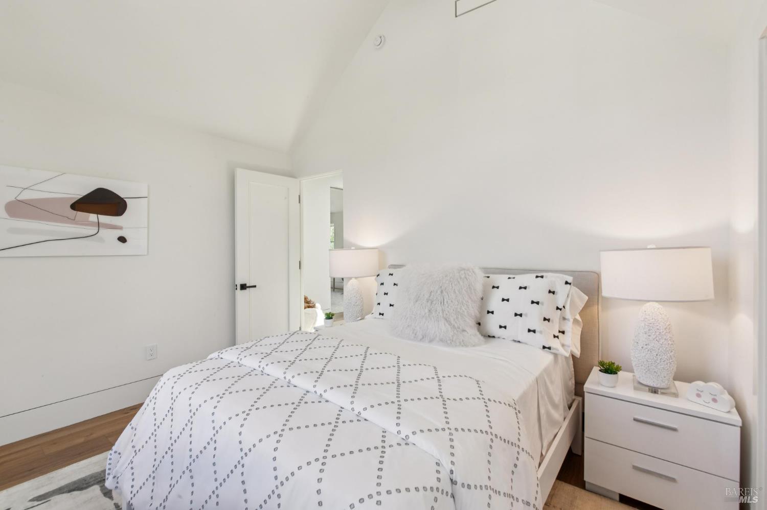 Detail Gallery Image 80 of 94 For 317 Redwood Ave, Corte Madera,  CA 94925 - 4 Beds | 3/1 Baths