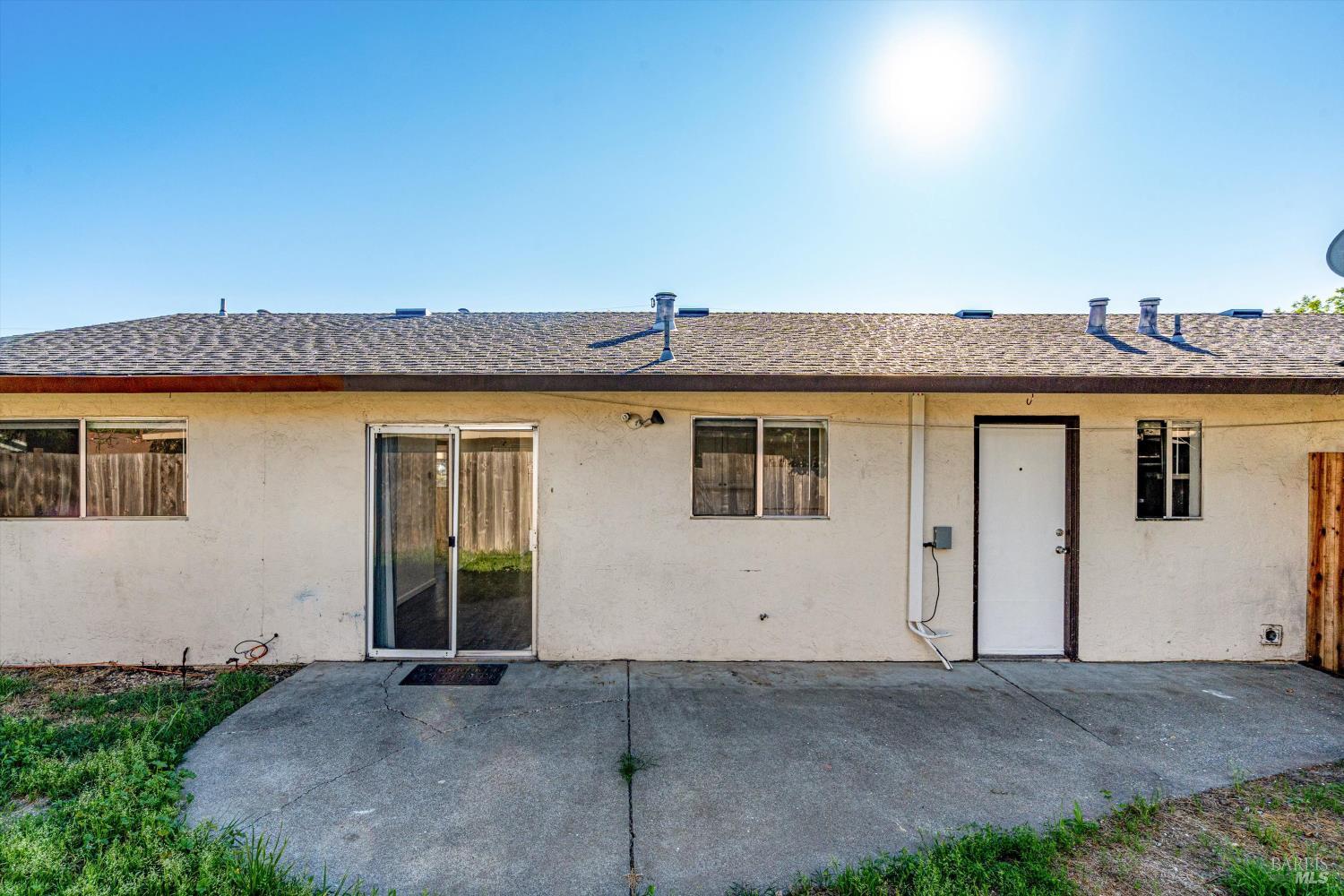 Detail Gallery Image 34 of 36 For 2559 Northcoast St, Santa Rosa,  CA 95403 - – Beds | – Baths