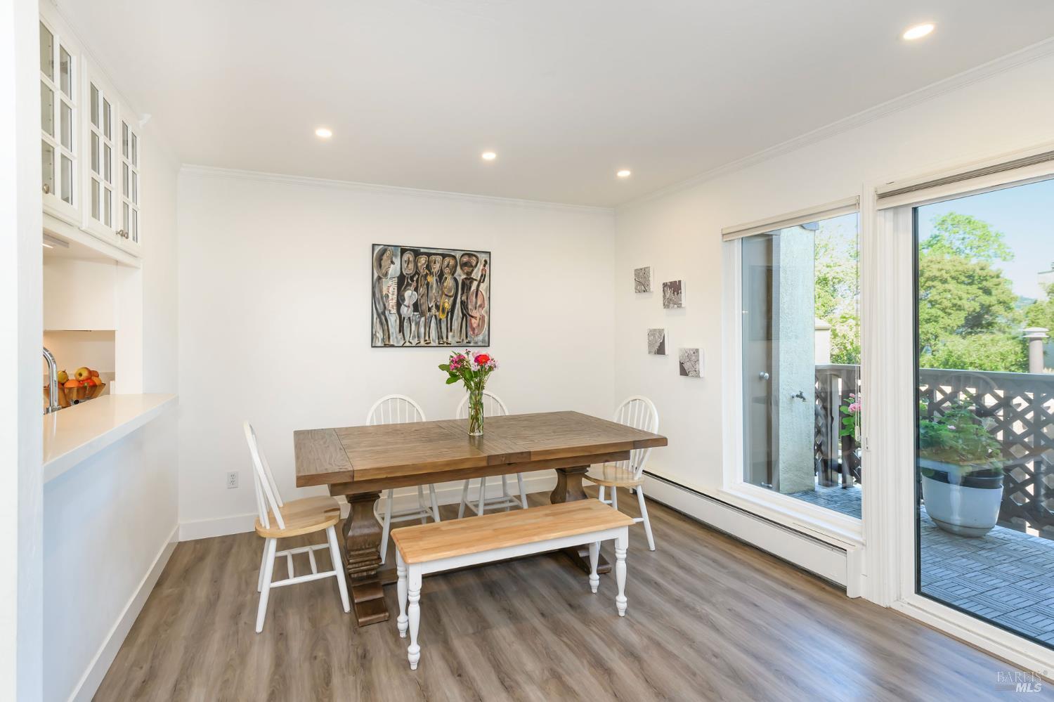 Detail Gallery Image 4 of 30 For 78 Corte Oriental Unkn, Greenbrae,  CA 94904 - 2 Beds | 1/1 Baths