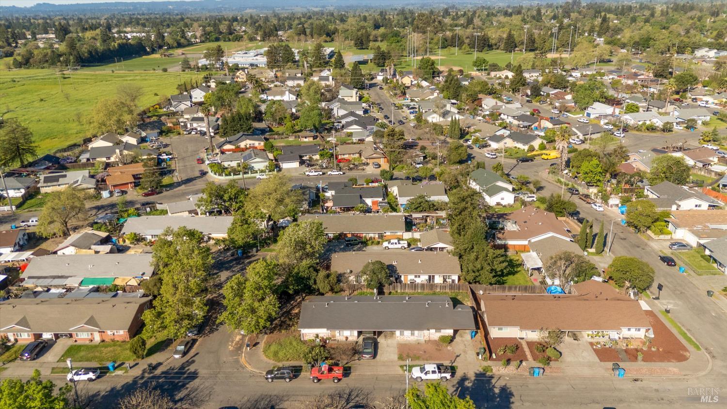 Detail Gallery Image 28 of 36 For 2559 Northcoast St, Santa Rosa,  CA 95403 - – Beds | – Baths