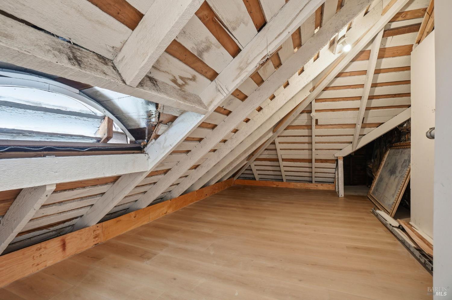 Detail Gallery Image 59 of 98 For 172 Bella Vista Ave a,  Belvedere,  CA 94920 - 4 Beds | 4/1 Baths