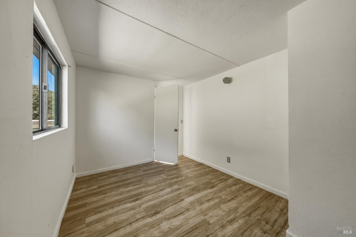 Detail Gallery Image 17 of 47 For 7047 Butte St, Nice,  CA 95464 - 3 Beds | 2 Baths